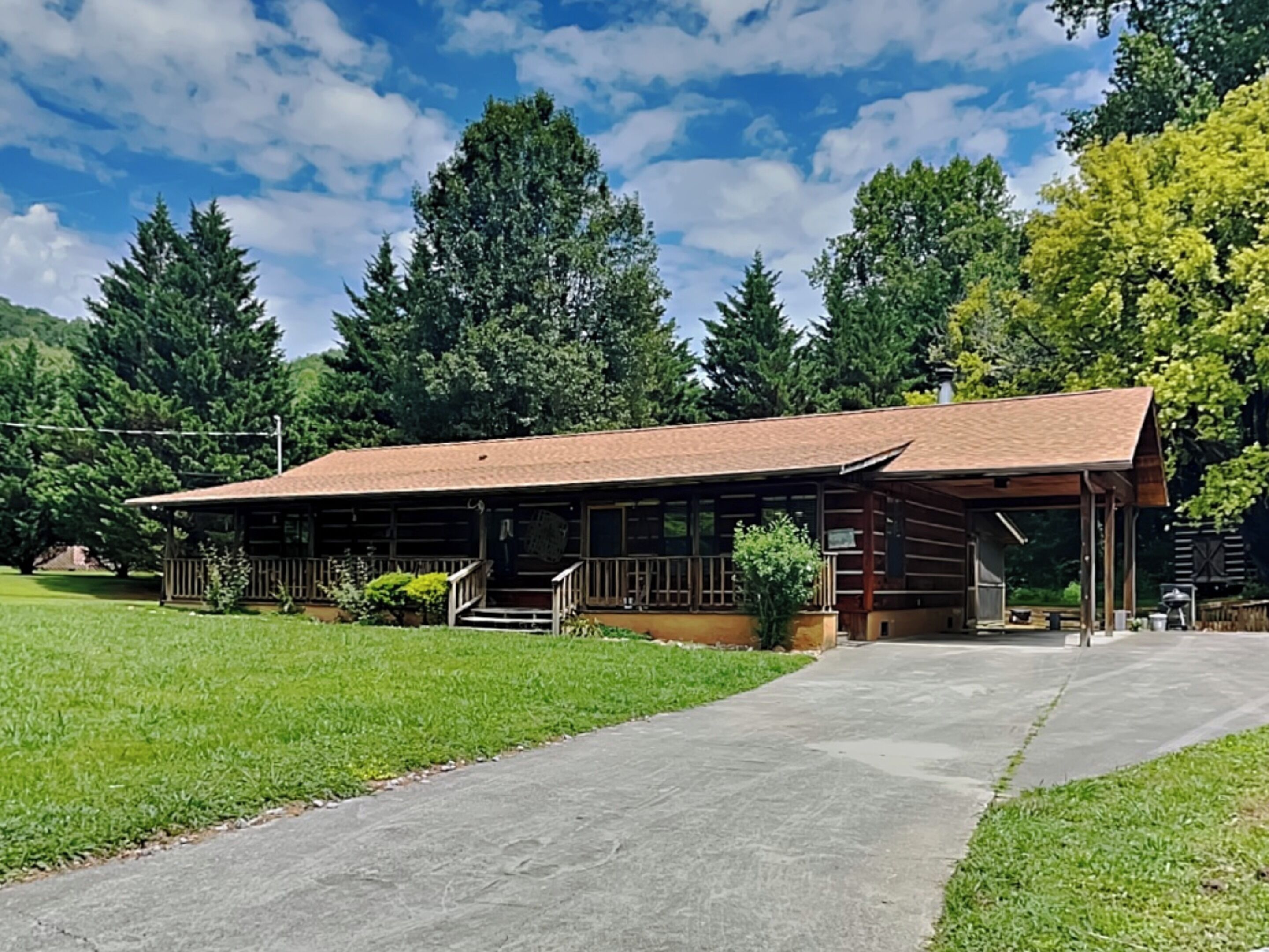 Studio (2 Bedrooms) | Exterior