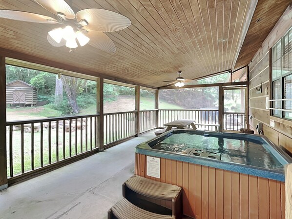 Studio (2 Bedrooms) | Property amenity - Willow Creek by Jackson Mountain Rentals (Sevierville)