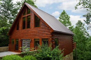 Studio (1 Bedroom) | Property amenity - A Walk in the Clouds by Jackson Mountain Rentals (Gatlinburg)