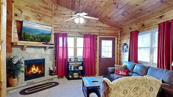 Studio (1 Bedroom) | Front of property