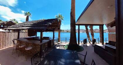 The Beachfront Villa 11