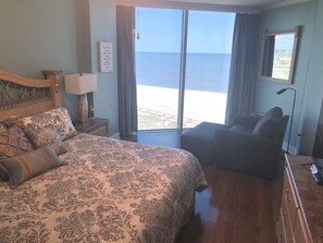 2 camere, ferro/asse da stiro, Wi-Fi gratuito, lenzuola