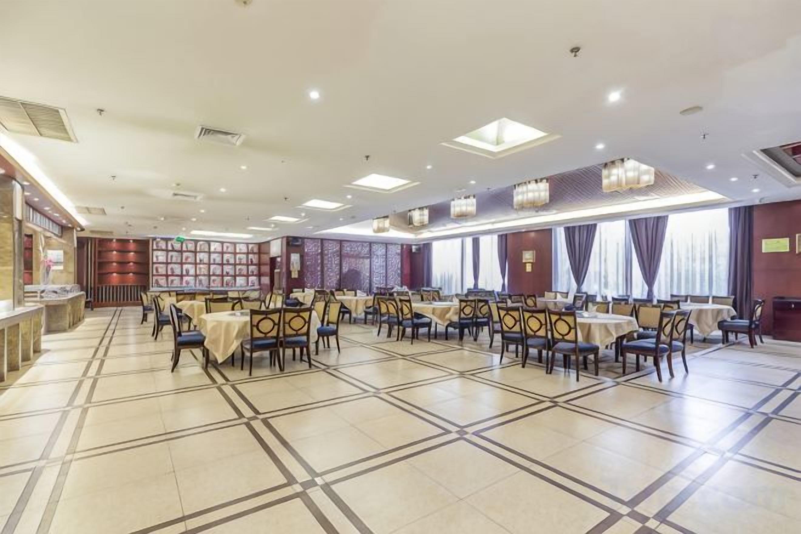 تناول ال طعام