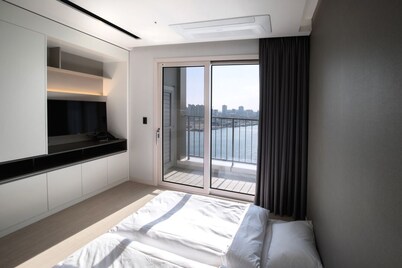 Sunrise Hotel