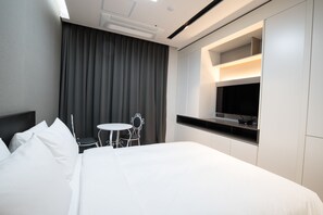 高級寢具、羽絨被、遮光布/窗簾、隔音