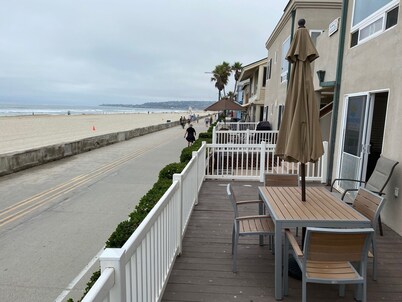 Oceanfront Condo with Private Deck