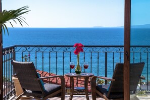 Condo 2BR | Balkon