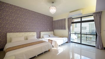 Gallery Quadruple Room