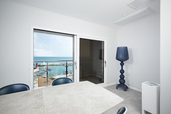 Twin kamer | Uitzicht vanuit de kamer