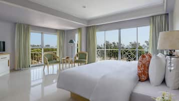 Deluxe Room, 1 King Bed, Ocean View (Corner) | 2 bedrooms, desk, blackout curtains, free WiFi