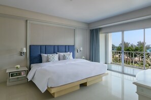 Blackout curtains, iron/ironing board, free WiFi, bed sheets