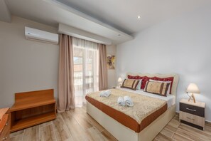 2 Schlafzimmer, Bügeleisen/Bügelbrett, WLAN, Bettwäsche