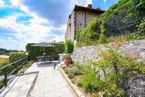 Outdoor dining - rustico Belvedere (Soiano del Lago)