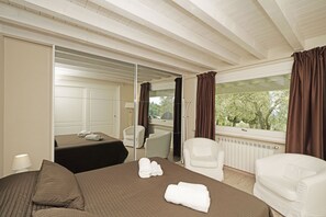 3 chambres, Wi-Fi gratuit, draps fournis