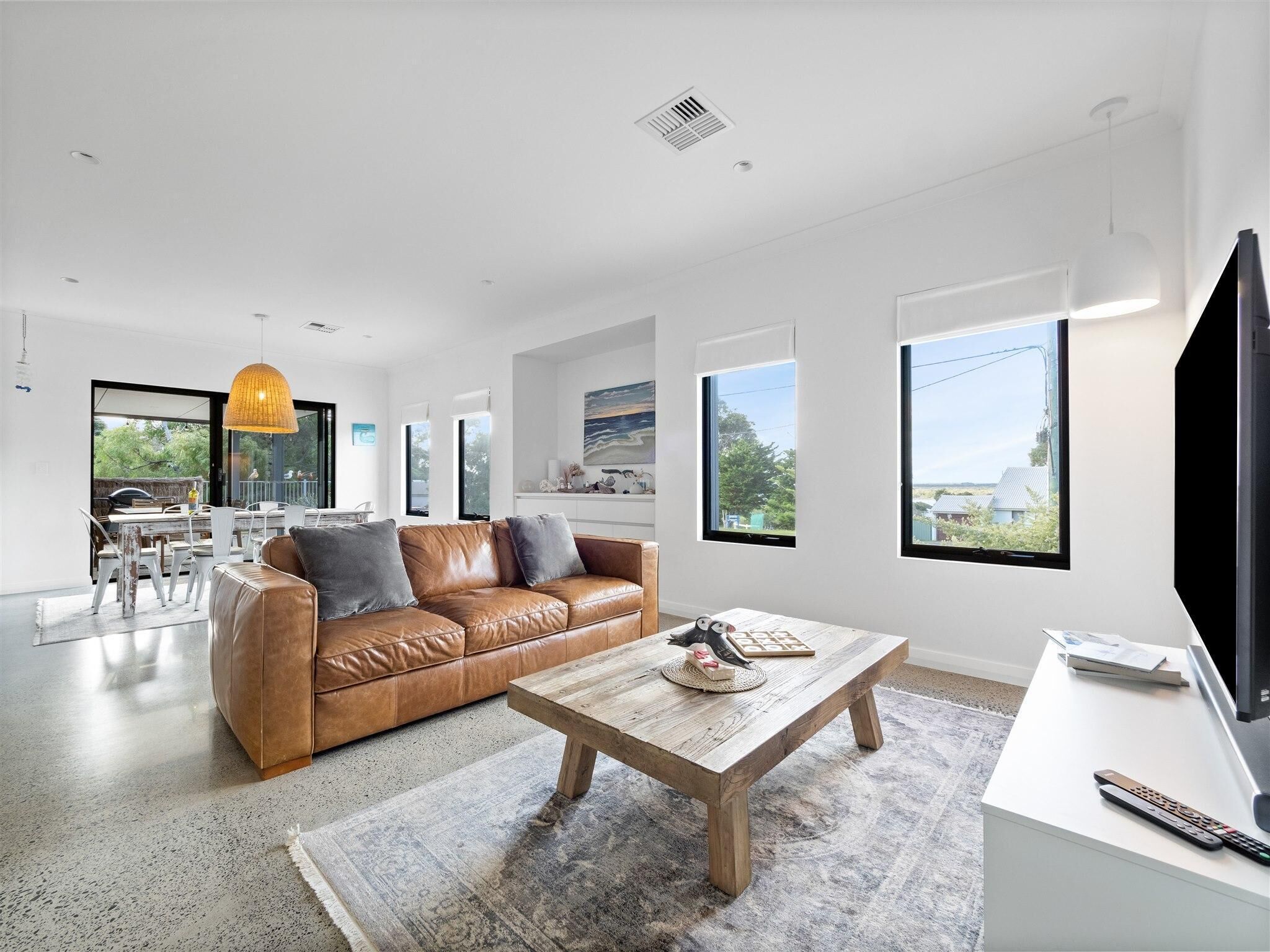 Flachbildfernseher, Bücher