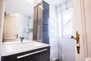 Immagine non classificata, 4 di 30, pulsante