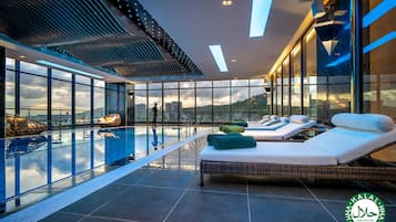 Indoor pool, pool loungers