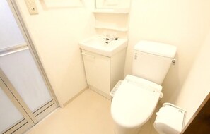 Bathroom - EDIFICE Nishi Shinjuku 101 A5 (Tokyo)