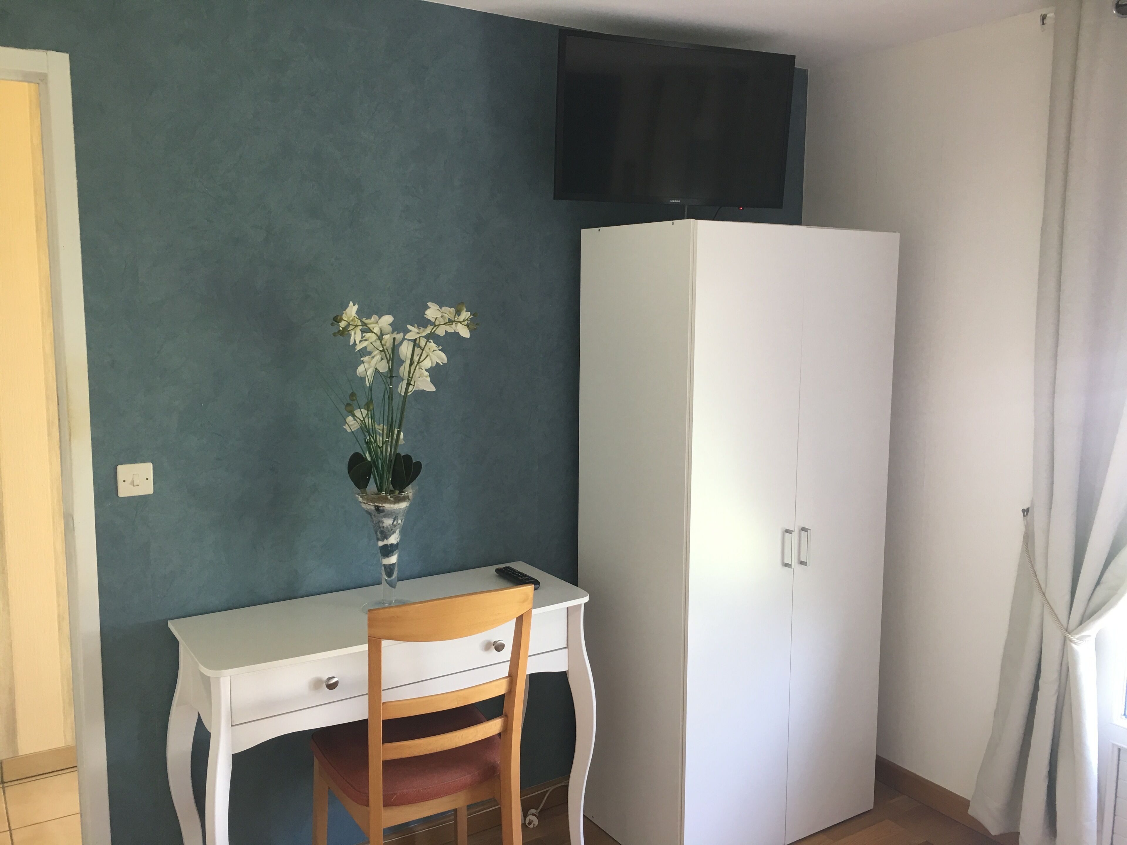 ห้องพักตกแต่งอย่างมีเอกลักษณ์, ตกแต่งพิเศษโดยเฉพาะ, โต๊ะทำงาน, Wi-Fi ฟรี