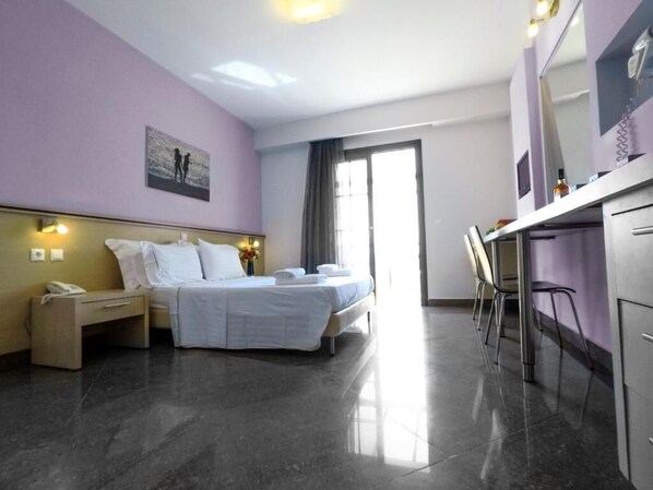 Room - Irini Hotel (Karpathos)