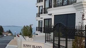 Property entrance - Azur Apartment Deluxe (Sozopol)