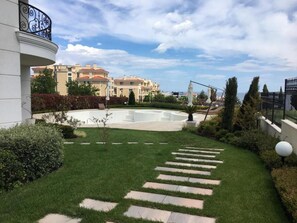 Apartment, 1 Bedroom, Smoking, Private Pool | Garden - Azur Apartment Deluxe (Sozopol)