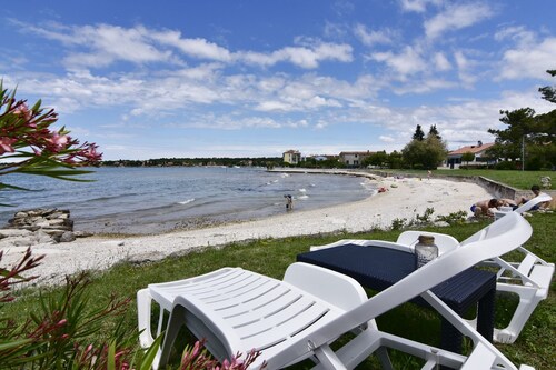 Apartment Dajla 150 m from the beach