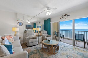 Smart TV, DVD player