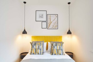 2 bedrooms, premium bedding, individually decorated - Routh Walk (Whitby)