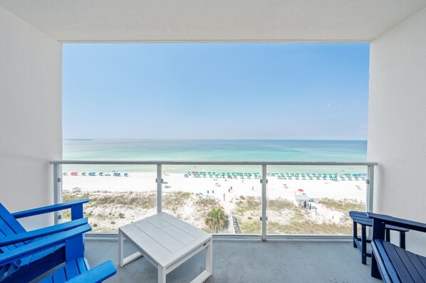 Condo, 2 Bedrooms | Property grounds