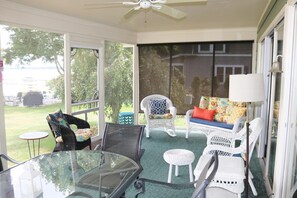 House, 2 Bedrooms | Interior