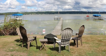 3256 Chautauqua Ave. 2 Bedroom Home by RedAwning