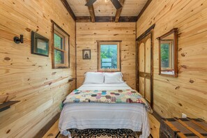 2 chambres, fer et planche Ă repasser, Wi-Fi gratuit, draps fournis