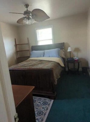 4 間睡房、書桌、Wi-Fi