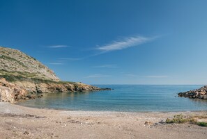 Una playa cerca, toallas de playa