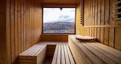 Perfect for - intimate wedding, a college reunion, birthday party & hikes.