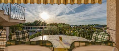 Appartamento, 2 camere da letto, balcone, vista mare | Balcone