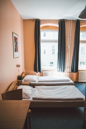 Wi-fi (inkludert) og sengetøy