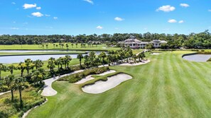 Golf - Walk to Beach Club! Open Plan, Renovated Baths, Pet Friendly & No Carpet! (Hilton Head Island)