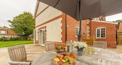 2 Hall Lane Cottages, Thornham, Norfolk