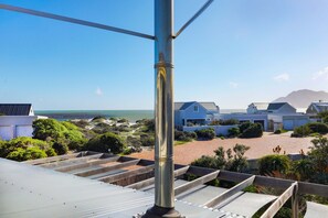 Villa | Beach/ocean view