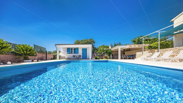 Unclassified image, 1 of 49, button - Villa Tanga near Rovinj with Pool (Rovinj)