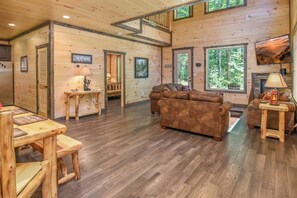 Smart TV, fireplace, video games