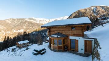 Chalet (4 Bedrooms) | Floor plan