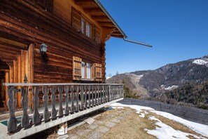 Chalet (5 Bedrooms) | Pelan lantai