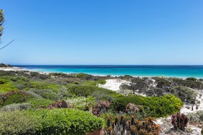 Villa, 3 Bedrooms | Beach/ocean view