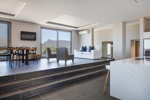 別墅, 4 間臥室 | 房內用餐區