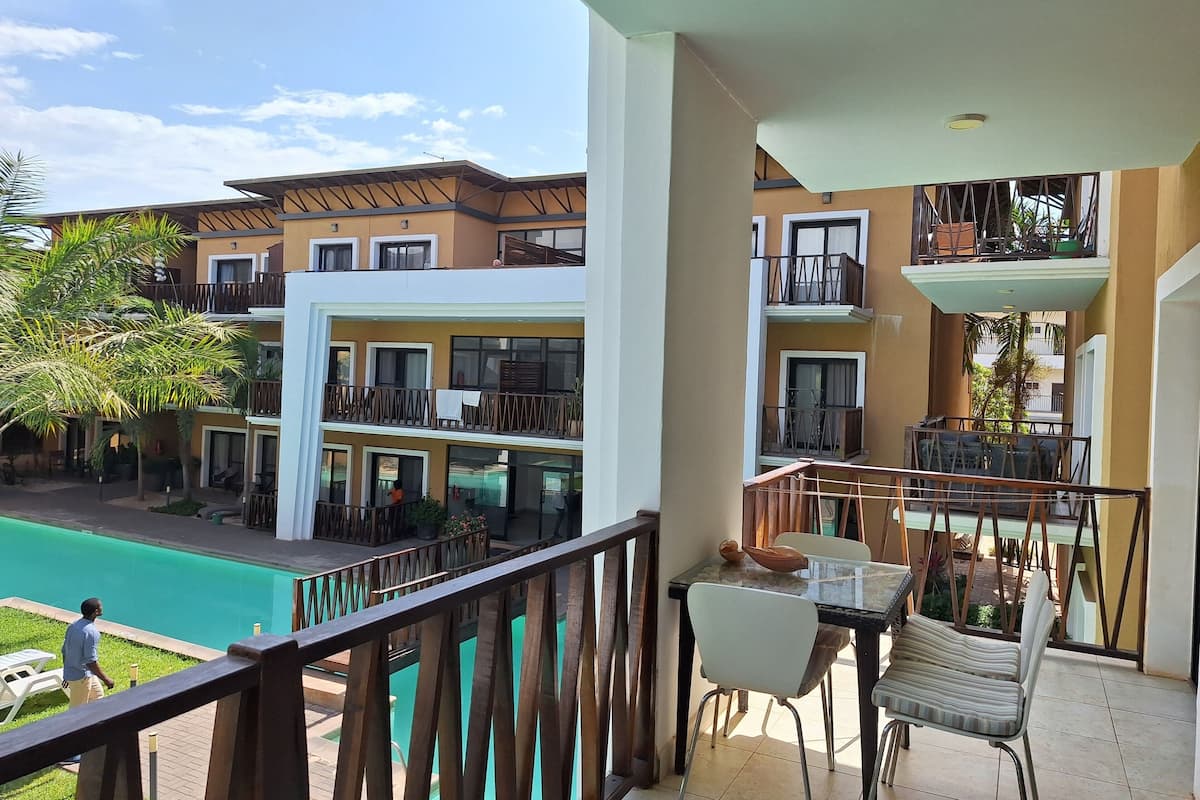 Departamento estándar, para no fumadores, vista a la alberca (A5) | Vista del balcón