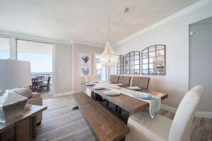 Dining - Belle Mer 1104 ~ Navarre Luxury Retreat - 4BR/4BA Corner Condo with Gulf & Sound Views (Navarre)