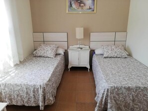 3 chambres, draps fournis